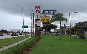 Riviera Motel